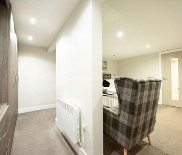 Carnarvon Road, Reading, RG1 - Photo 2