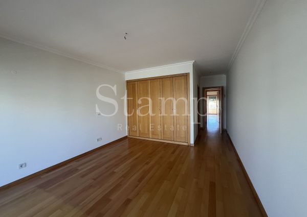 Apartamento T3 em Lisboa