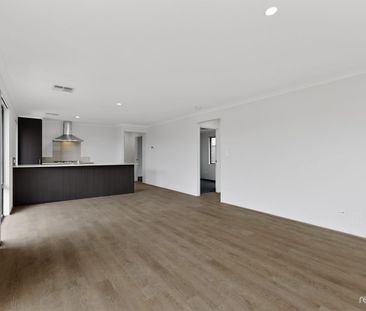 BRAND NEW HOME, STUNNING LOCATION - Photo 2