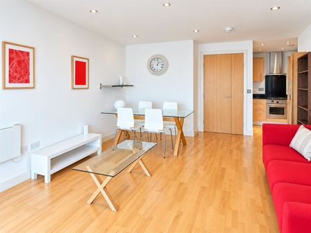 Mackenzie House, Leeds City Centre, LS10 1PT - Photo 2