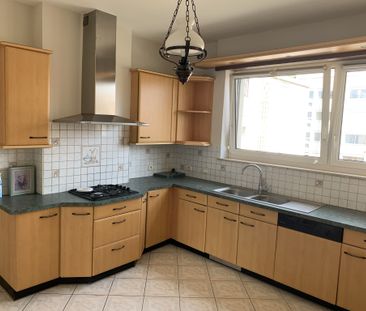 Location Appartement 4 pièces 95m² SARREGUEMINES 57200 - Photo 6