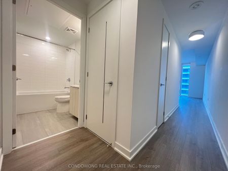 357 King Street W #1104 - Photo 3