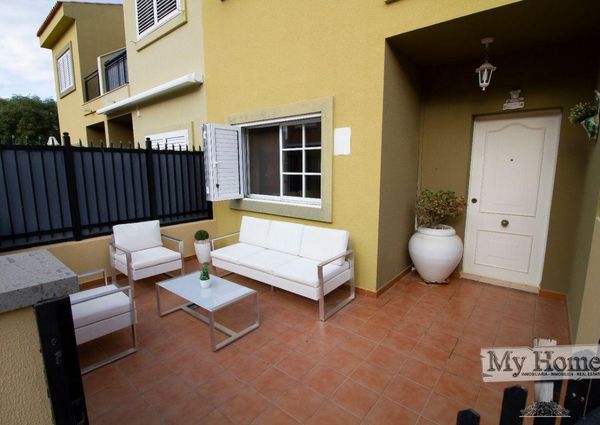 082-757 Beautiful Duplex for rent in Meloneras area.