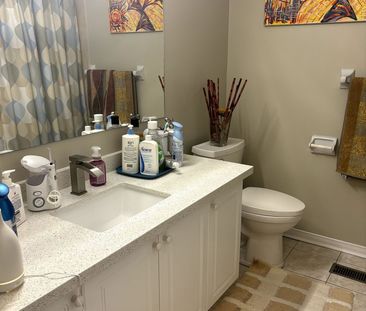 For Lease - 258 Shadow Place, Pickering, Ontario - Photo 2