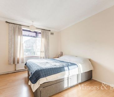 2 bedroom end of terrace house to rent - Photo 5