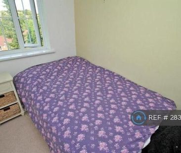 2 bedroom semi-detached house to rent - Photo 3