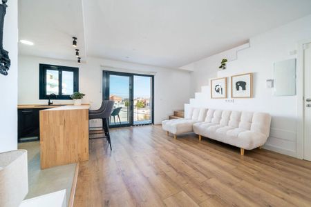 3 bedroom luxury penthouse for rent in Palma de Mallorca, Spain - Photo 4