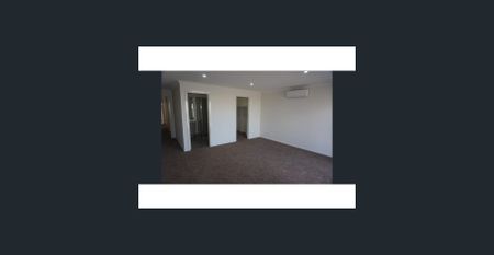 COMFORT + STYLE + CONVENIENCE + PARK VIEW - Photo 4