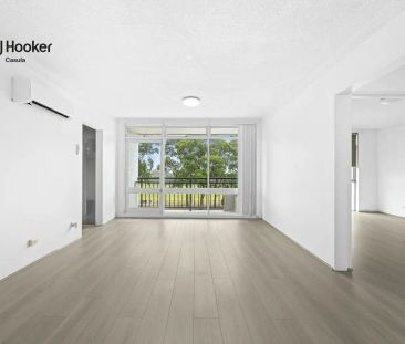 “Bright & Modern 2 Bedroom Apartment” - Photo 6