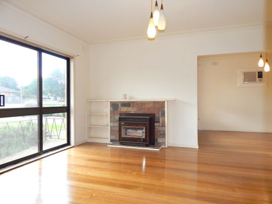 Quiet & Comfortable! - Photo 1