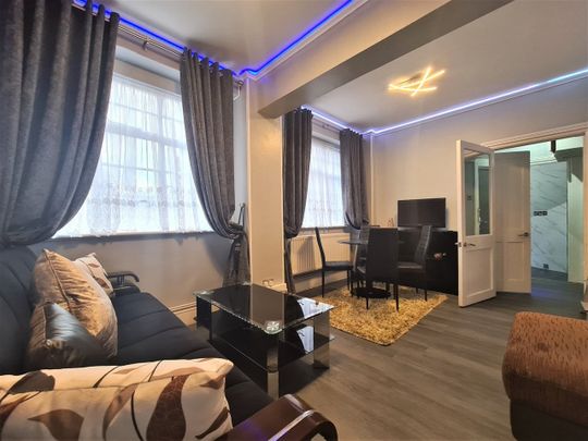 1 Bed Flat, Orsett Terrace, W2 - Photo 1