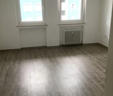 Renovierte 3-Zimmer-Wohnung im EG mit Tageslichtbad und Balkon! - Photo 6