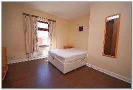 43 Runnymede Parade, Belfast, BT12 6NF - Photo 2