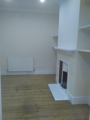Room in a Shared House, Windmill Street, BN2 - Photo 1