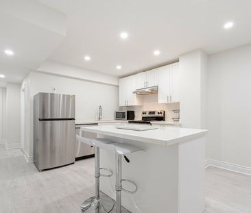 For Lease - 13 Lady Evelyn Crescent, Brampton, Ontario - Photo 2