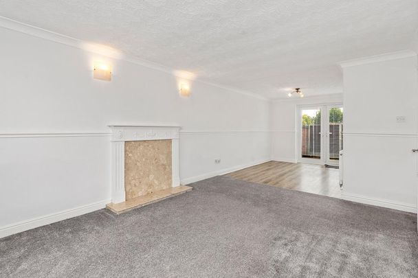3 bedroom terraced house to rent - Photo 1