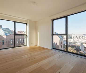Appartement te huur: Bijlmerplein 858-H11 1102 ME Amsterdam - Photo 1