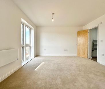 2 bedroom apartment to rent - Photo 4