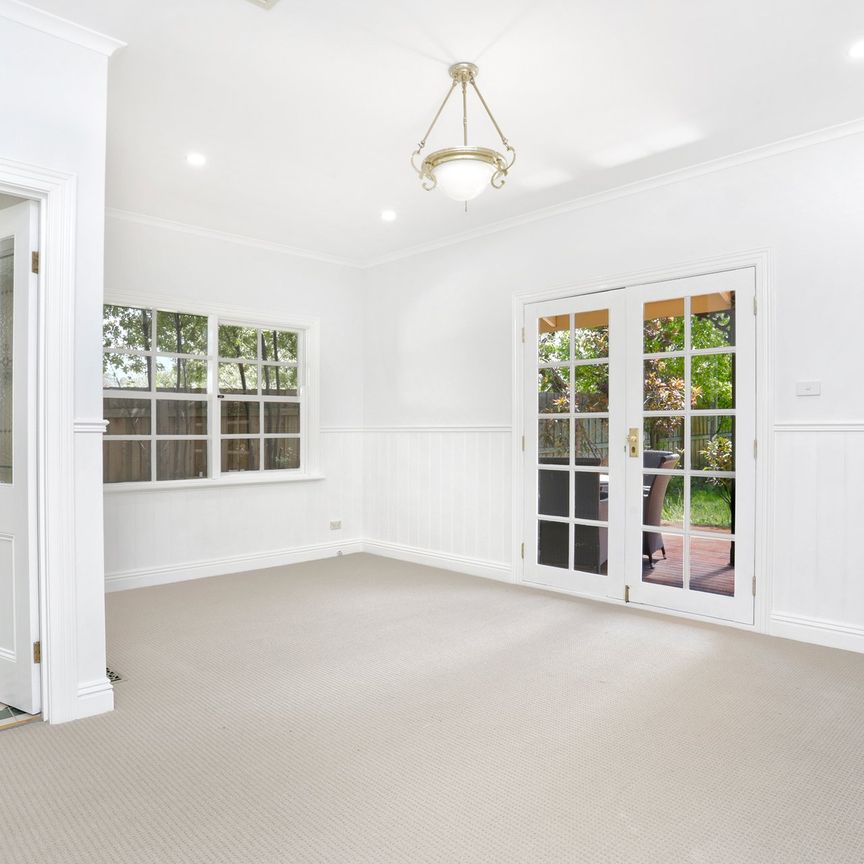 55 Albion Road, Box Hill - Photo 1