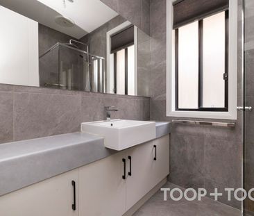 3-Bedroom Comfort & Style - Photo 6