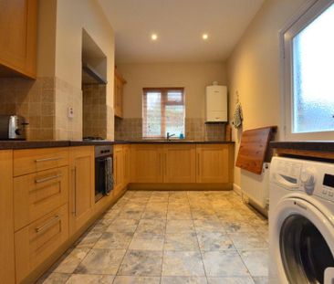 3 bedroom terraced house to rent - Photo 3