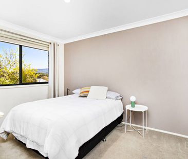 Low maintenance family living - Photo 1