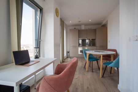 1 Bedroom Flat To Rent - Photo 2