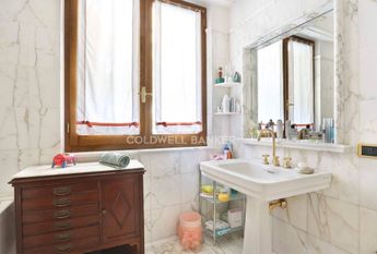 Via Scassicarli, 30, Forte dei Marmi, Tuscany 55042