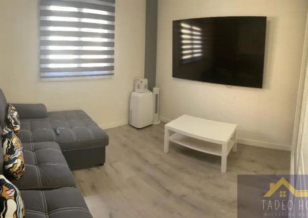 Apartamento de alquiler en Reino Unido, 6, Baños y Mendigo