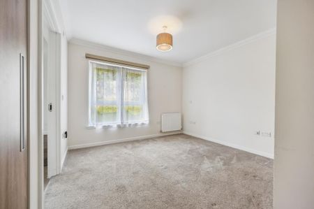 3 bedroom apartment to rent - Photo 2
