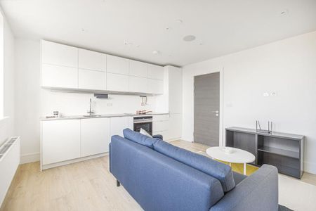 Studio to rent - Photo 2