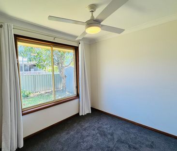 Neatly Presented Three Bedroom Home In Buttaba - Photo 5