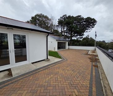 2 bedroom detached bungalow to rent - Photo 1