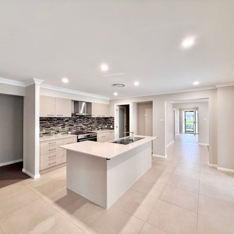 6 Wattawan Street, Fletcher - Photo 1