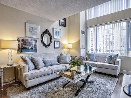 Maxus Lofts , #701 - Photo 4