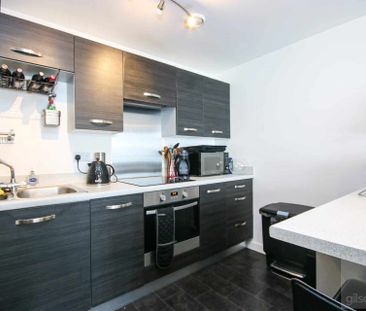 Gavin Bank, Geoffrey Watling Way, Norwich - Photo 6