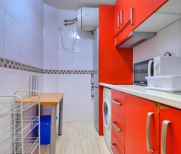 Calle Amapola, Getafe, Community of Madrid 28903 - Photo 2