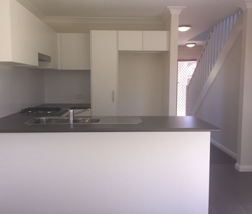 Rooms – Unit 1 / 29 Bousfield Street, Wallsend NSW 2287 - Photo 4