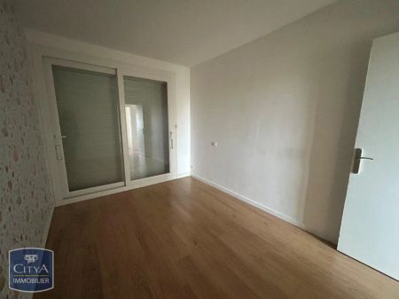 Appartement à louer 4 pièces 77.7m² - Photo 4