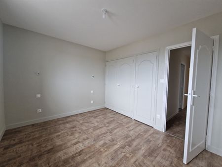 Location appartement 4 pièces, 112.62m², Doué-en-Anjou - Photo 5