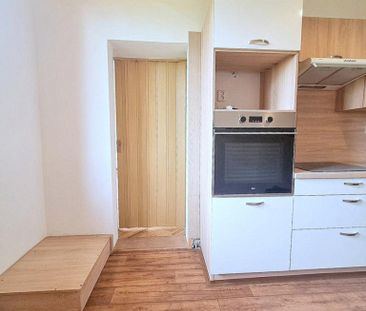 Pronájem bytu 2+1 60 m2 - Fotografie 1