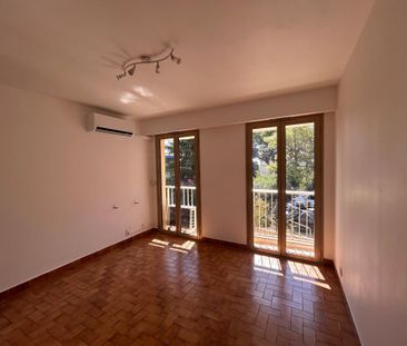 Location Appartement 1 pièce 20m² CAGNES SUR MER 06800 - Photo 4