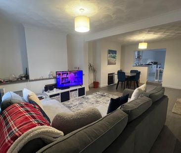 3 bedroom House To Let - Photo 1