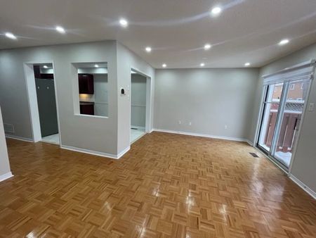 For Lease - 102 Lucena Crescent, Vaughan, Ontario - Photo 5