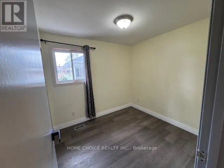 12 SULTAN POOL DRIVE - Photo 4