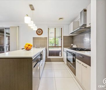 Spacious House for Lease in Riverbank and the Ponds School Catchment - Photo 5