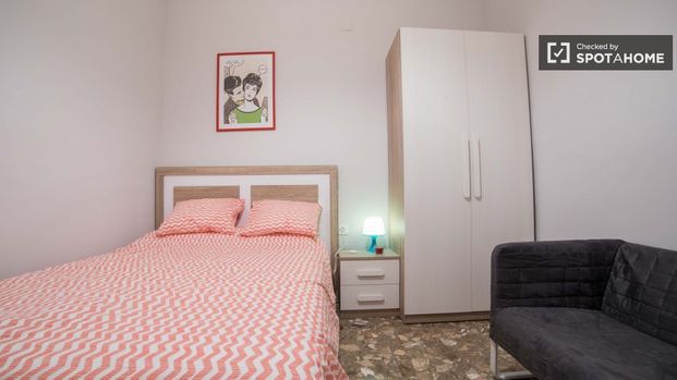 valencia, Valencian Community 46004 - Photo 1