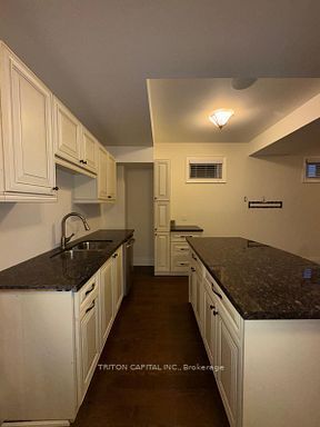 For Lease - 79 Annsleywood Court, Vaughan, Ontario - Photo 4