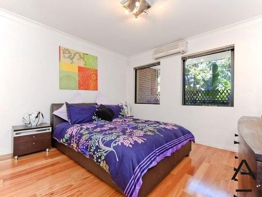 Modern Two Bedroom Unit - Photo 1