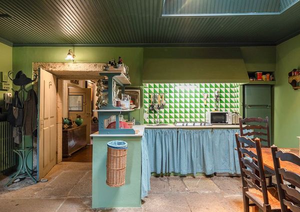 6 bedroom luxury Detached House for rent in O Rosal, Spain